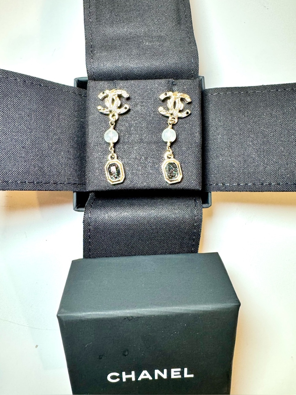 Chanel CC Logo Pearl, Crystal, and Gem Drop Earrings W Box